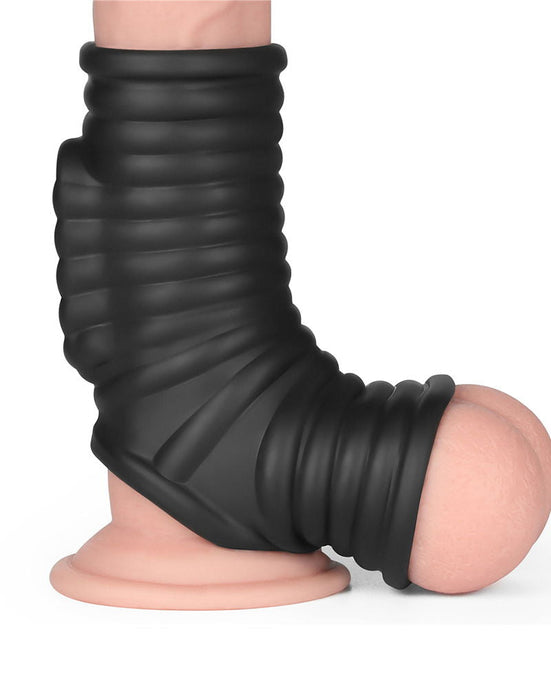 LoveToy - Wave Knights Ring - Vibrerende Penis en Scrotum Sleeve - Ø 2,8 cm - Zwart-Erotiekvoordeel.nl