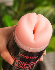 LoveToy - Virgin-Skin Blowout - Dubbelzijdige Stroker Masturbator - Vagina en Ass - Lichte Huidskleur-laced-up.nl