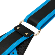 LoveToy - Ingen - Holle Strap-on met Siliconen Staaf – 25 cm - Lichte huidskleur-laced-up.nl