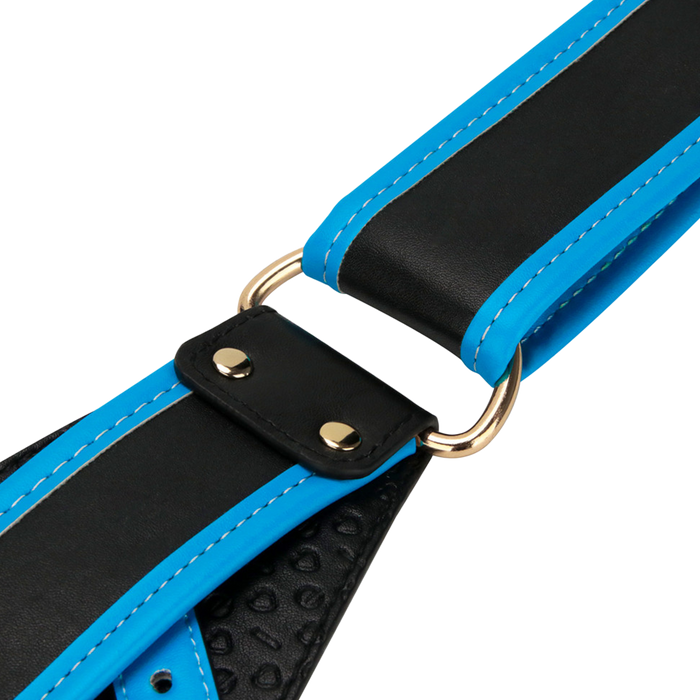 LoveToy - Ingen - Vibrerende Strap-on Set - Lengte 20 cm - Lichte Huidskleur