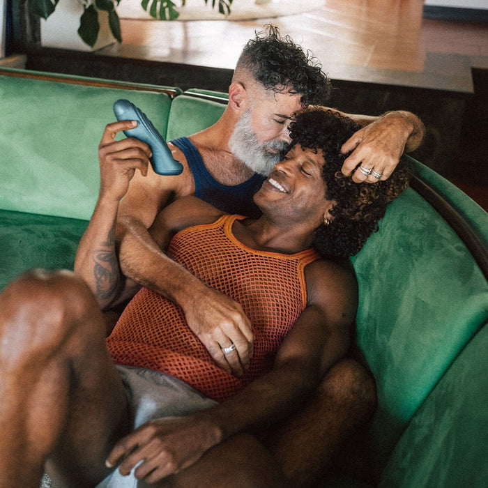 ManWan - Ryzer MAX - Penis Extender en Zachte Masturbatie Sleeve - Black Plum-Erotiekvoordeel.nl