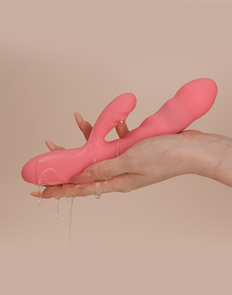 Svakom - Avery - Stotende Rabbit Vibrator - Strawberry Pink-laced-up.nl