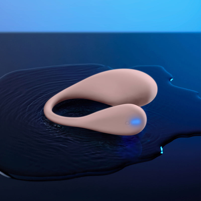 Kiiroo - Spot - Draagbaar Interactief Vibrerend Eitje - Kiss Me - Roze-laced-up.nl