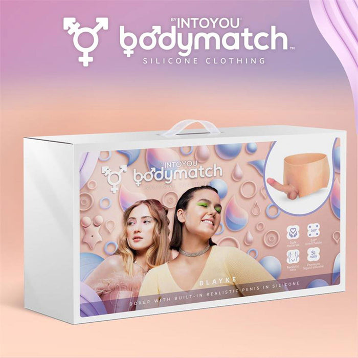 Bodymatch - Blayke - Bodysuit met Geïntegreerde Siliconen Penis - One Size - Lichte Huidskleur-laced-up.nl