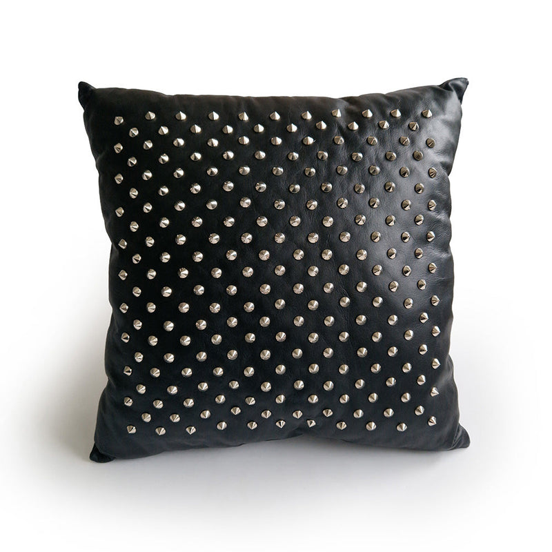 Black Label - BDSM Nightmare - Coussin en cuir avec pointes métalliques
