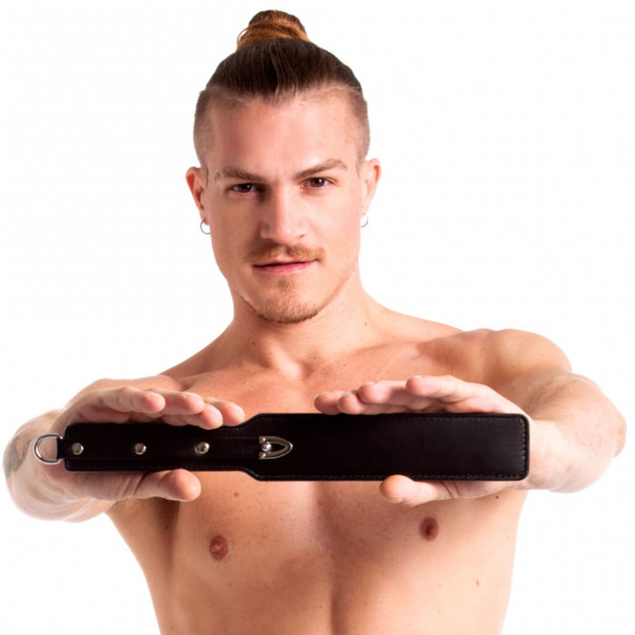 665 Vegan - The Enforcer - Paddle - Kunstleer - Zwart-Erotiekvoordeel.nl