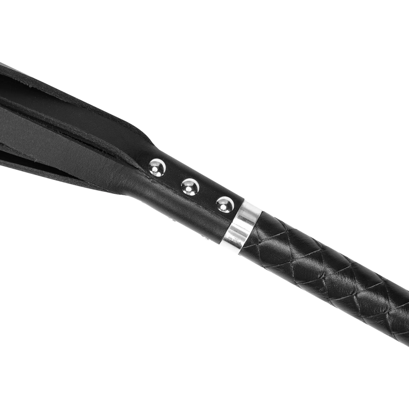 RISE - Lange Flogger met Harde Strengen – Zwart-laced-up.nl