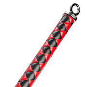 RISE - Lange Flogger met Harde Lederen Strengen - Zwart/Rood-laced-up.nl