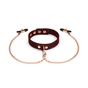 Liebe Seele - Metallic Shade Red - Vegan PU Lederen Collar met Tepelklemmen - Rood/Rosé Goud-Erotiekvoordeel.nl