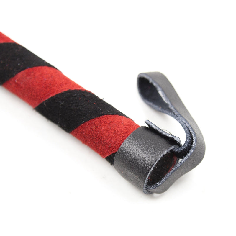 Smart Moves - Korte Suede Flogger - 24 cm - Zwart/Rood-laced-up.nl