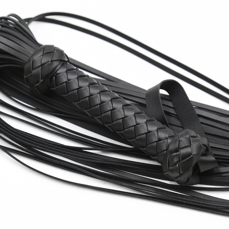 Smart Moves - Flogger - Gevlochten Handvat - PU Leer - 49 cm - Zwart-laced-up.nl