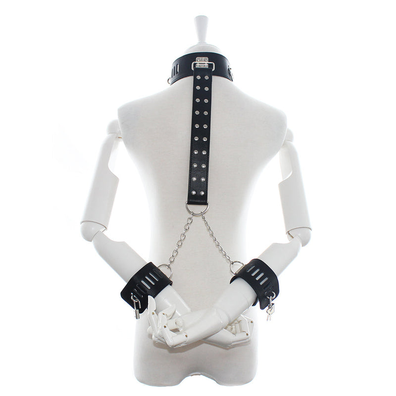 Fixxx - Adjustable Collar with Strap and Wrist Restraints Zwart-Erotiekvoordeel.nl
