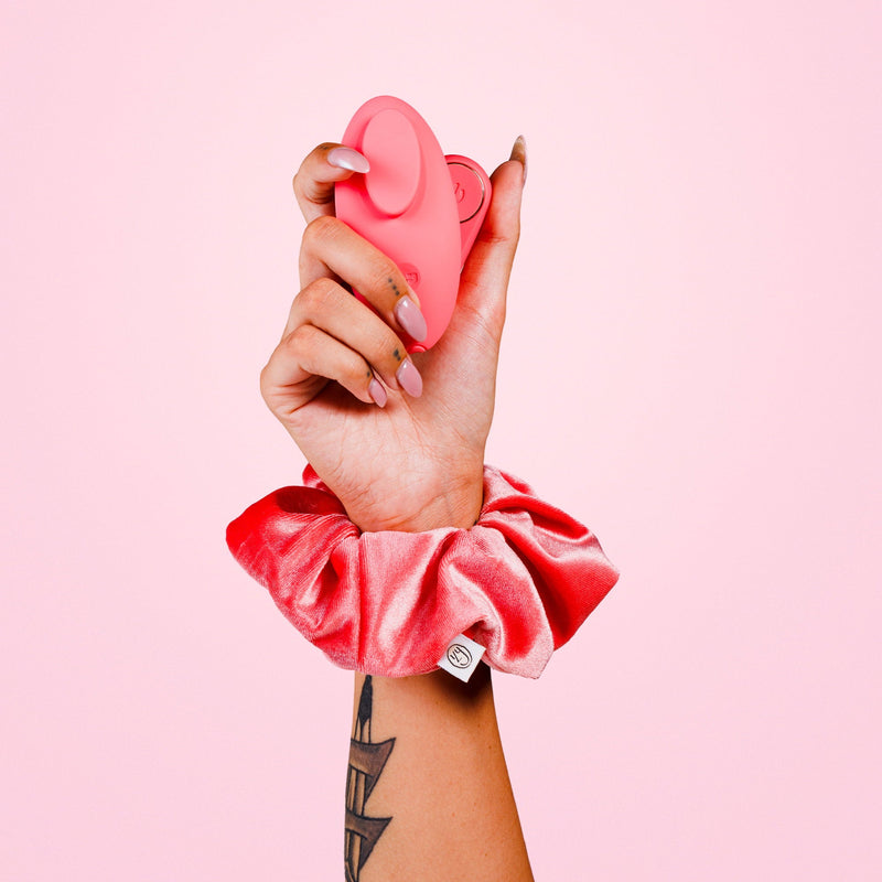 ILY - The Panty Vibe - Pantyvibrator met Afstandsbediening - Roze-Erotiekvoordeel.nl