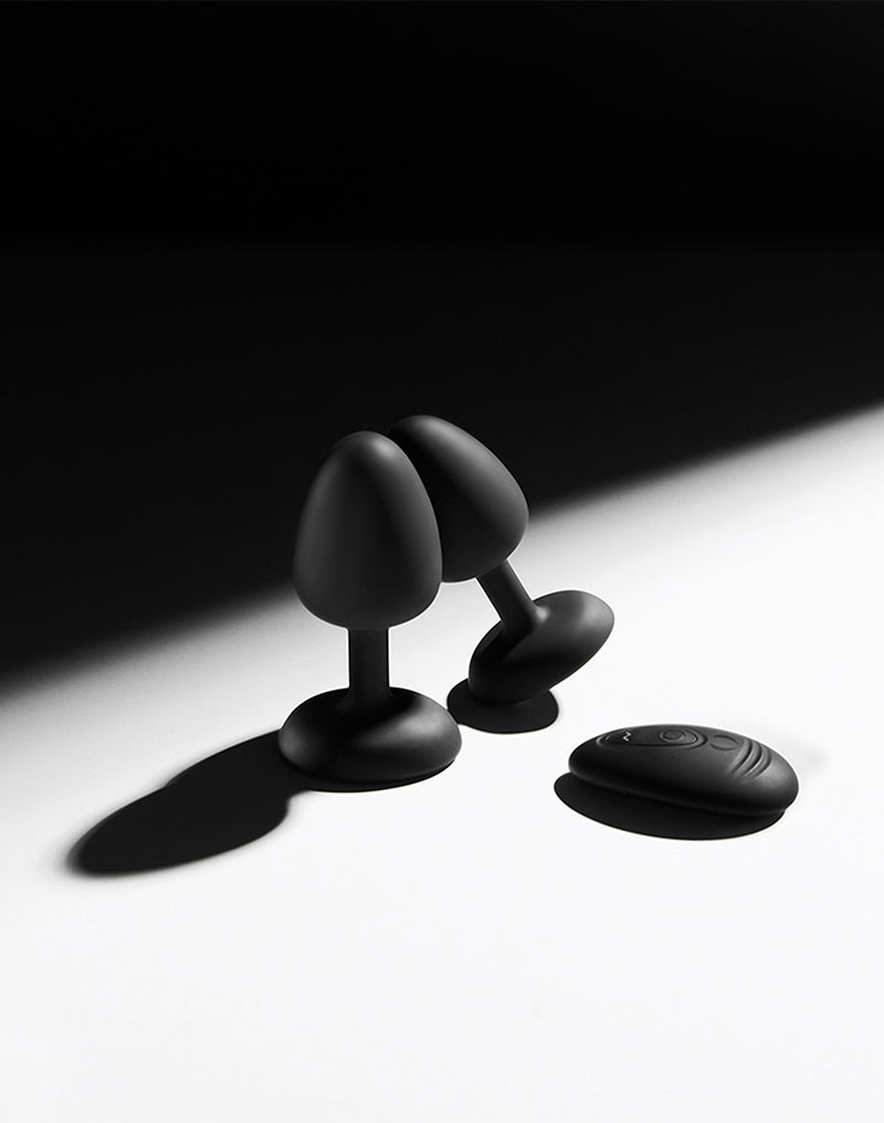 Dorcel - Vibrerende Geisha Infinite Buttplug met Bewegende Metalen Kogel - Zwart - Met Afstandsbediening-laced-up.nl