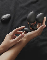 Dorcel - Vibrerende Geisha Infinite Buttplug met Bewegende Metalen Kogel - Zwart - Met Afstandsbediening-laced-up.nl