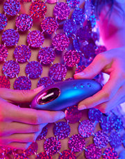 Love to Love - Dreamer - Clitoris Luchtdruk Vibrator - Met Flapping Modus - Iridescent Paars-laced-up.nl