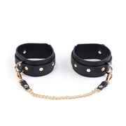 Kiotos - BDSM Fancy 5 Item Kit - Luxe Draagtas met 5 Verschillende BDSM Artikelen - PU Leer (Vegan) - Verkrijgbaar in Rood, Roze en Zwart-Laced-up.nl