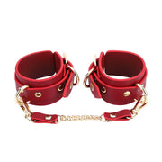 Kiotos - BDSM Fancy 5 Item Kit - Luxe Draagtas met 5 Verschillende BDSM Artikelen - PU Leer (Vegan) - Verkrijgbaar in Rood, Roze en Zwart-Laced-up.nl