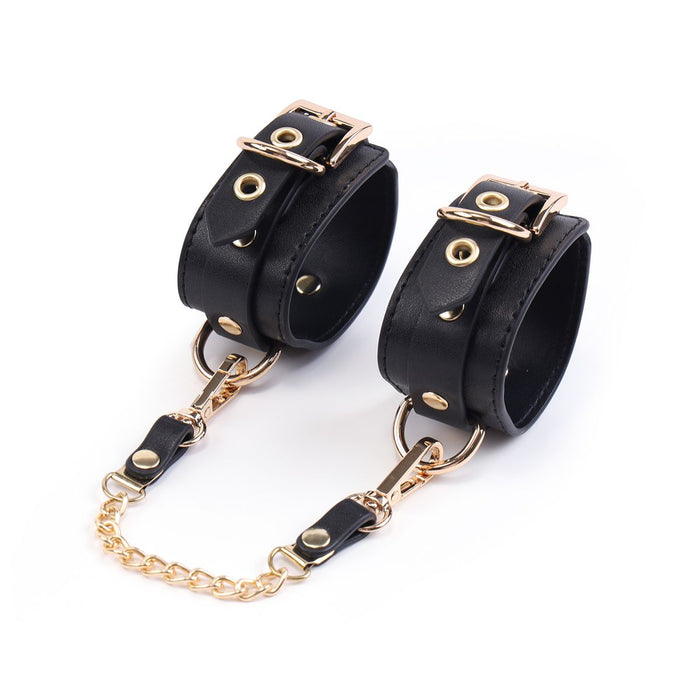 Kiotos - BDSM Fancy 5 Item Kit - Luxe Draagtas met 5 Verschillende BDSM Artikelen - PU Leer (Vegan) - Verkrijgbaar in Rood, Roze en Zwart-Laced-up.nl