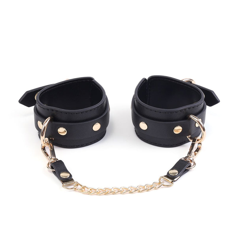 Kiotos - BDSM Fancy 5 Item Kit - Luxe Draagtas met 5 Verschillende BDSM Artikelen - PU Leer (Vegan) - Verkrijgbaar in Rood, Roze en Zwart-Laced-up.nl