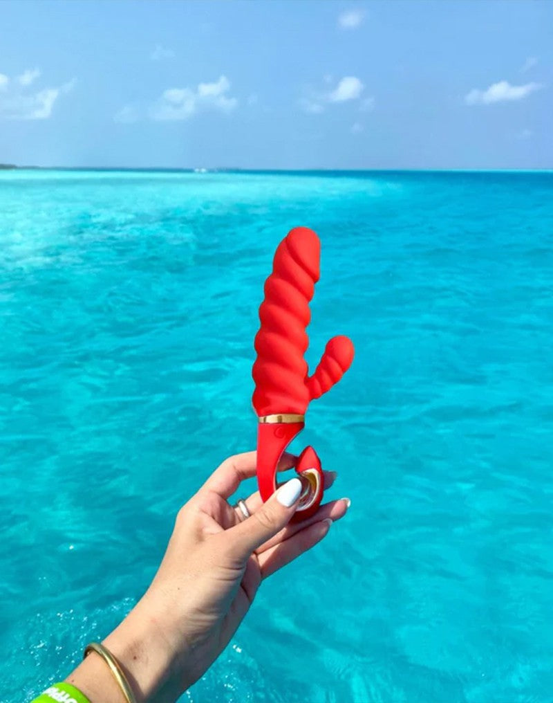 G-Vibe - G-Candy - Mini Geribbelde Rabbit Vibrator - Rood-Laced-up.nl