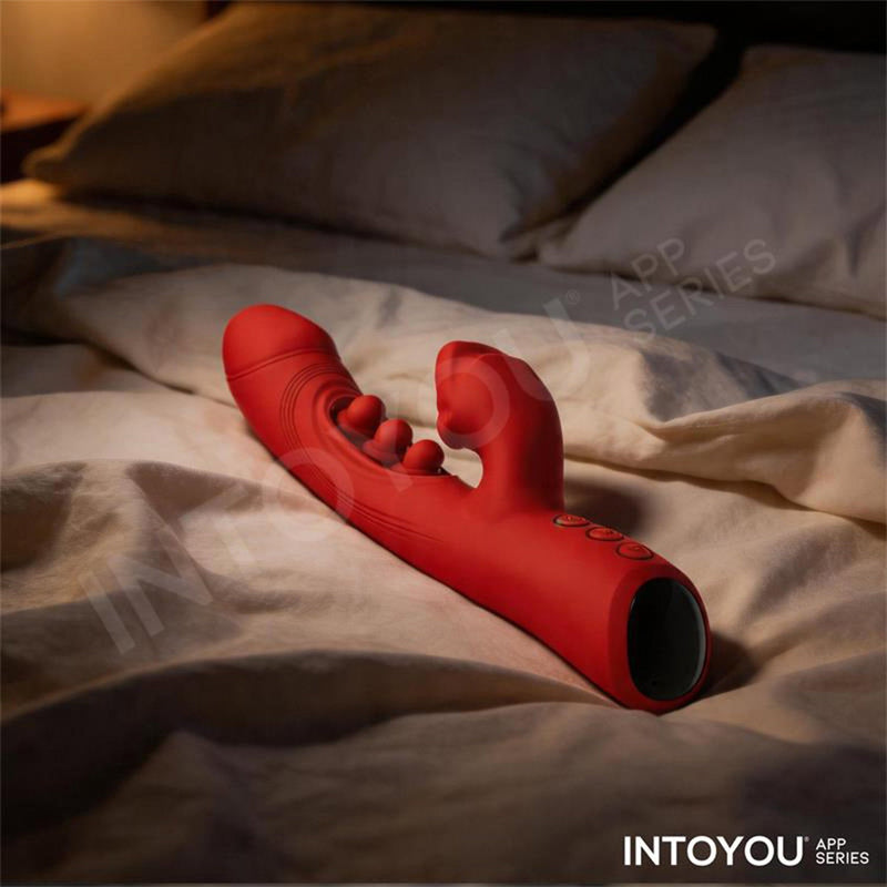 IY - Trixy - Driedubbele Kloppende Rabbit Vibrator met Likkende Tong - App Control - Rood-Erotiekvoordeel.nl