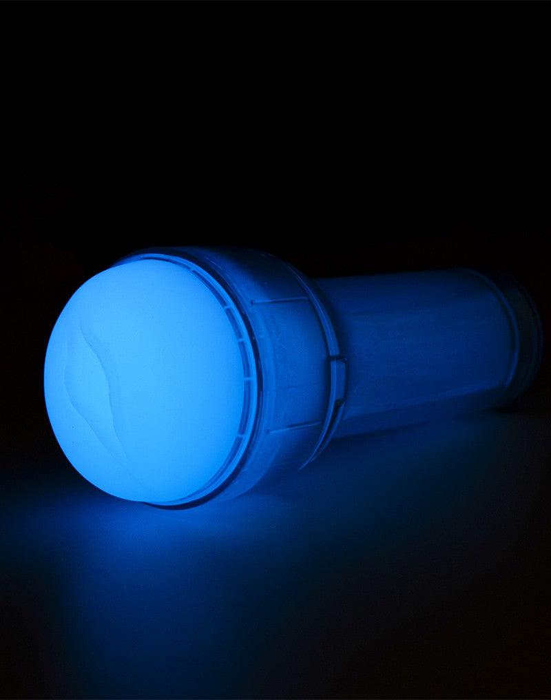 Kiiroo - FeelGlow Stroker - Masturbator - Glow-in-the-dark-laced-up.nl