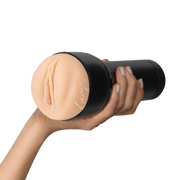 Kiiroo - FeelStar Stroker - Pornoster Masturbator - Lacy Lennon-Erotiekvoordeel.nl