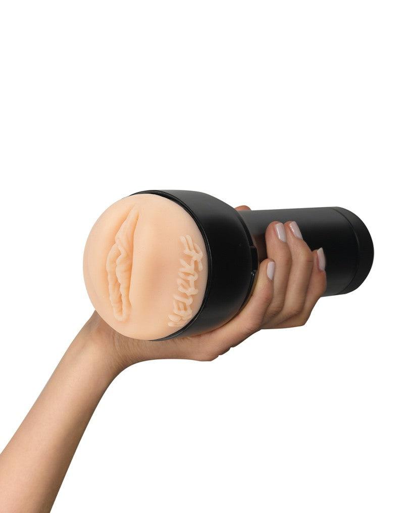 Kiiroo - FeelStar Stroker - Pornoster Masturbator - MelRose Michaels-laced-up.nl