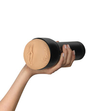 Kiiroo - Kit Keon Combo - Avec le masturbateur Feel Victoria June - Wi-Fi et Bluetooth - Laced-up.nl