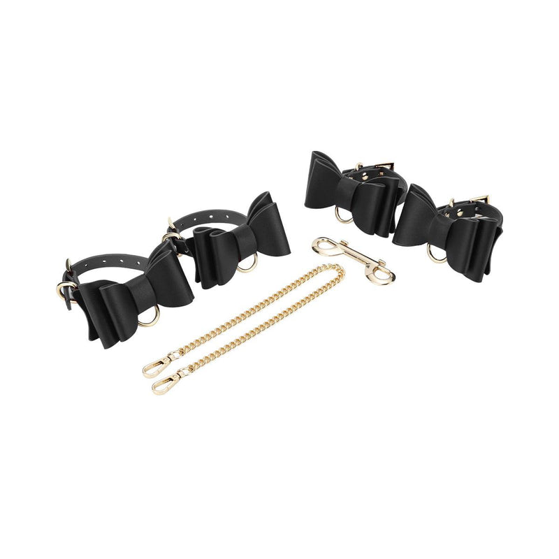 Kiotos - BDSM Kit met 8 items met Strikken in Etui - Zwart-Laced-up.nl