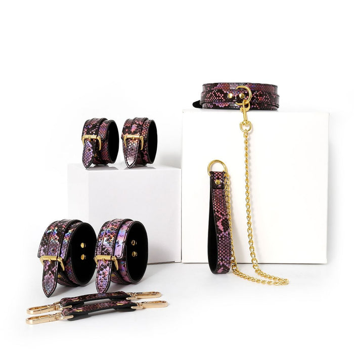 Kiotos Leather - BDSM Set 3-delig Met Reptielenprint - Goud/Roze-Laced-up.nl
