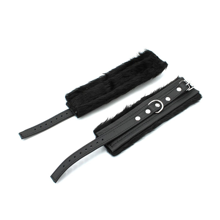 Kiotos Leather - Lederen Handboeien met Pluizige Binnenkant - Verstelbaar - Zwart-Laced-up.nl