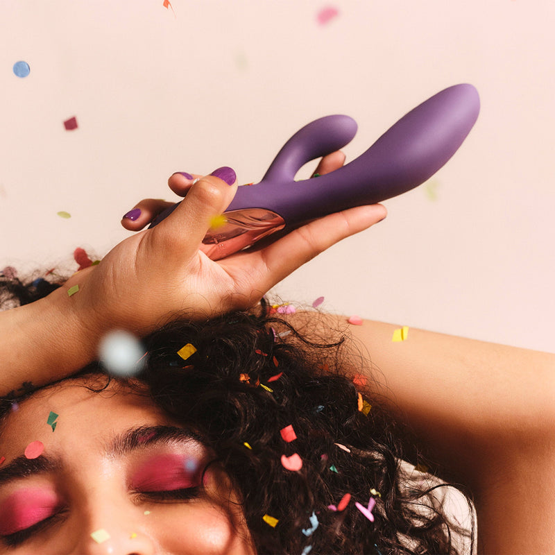 LELO - Ina Thrust - Rabbit Vibrator met Stootbeweging - Paars-Erotiekvoordeel.nl