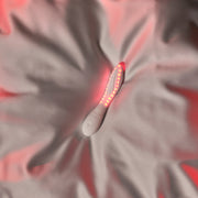 LELO - Mona Spectra - Wellness Massager met Rood Licht - Wit-Erotiekvoordeel.nl