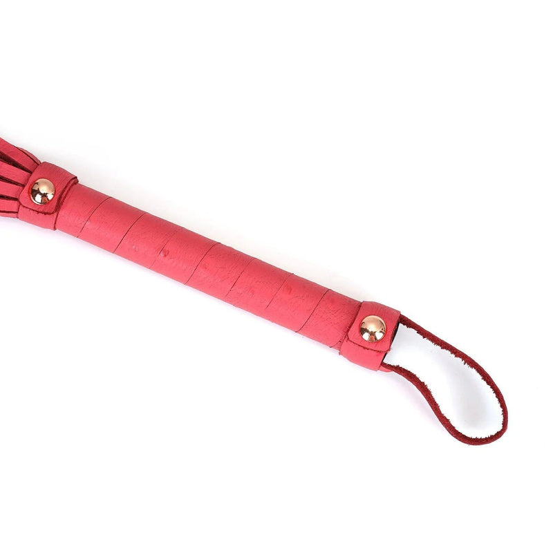 Liebe Seele - Angel's Kiss Exclusieve Leren Flogger - Rood Roze-Erotiekvoordeel.nl