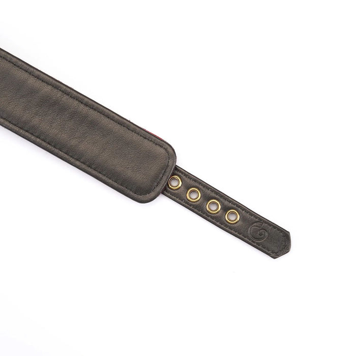 Liebe Seele - Kinbaku Ukiyoe - Lamslederen Collar met Leash - Rood met Zwarte Rozen Print - Iets Héél Bijzonders! - Import uit Japan-Laced-up.nl