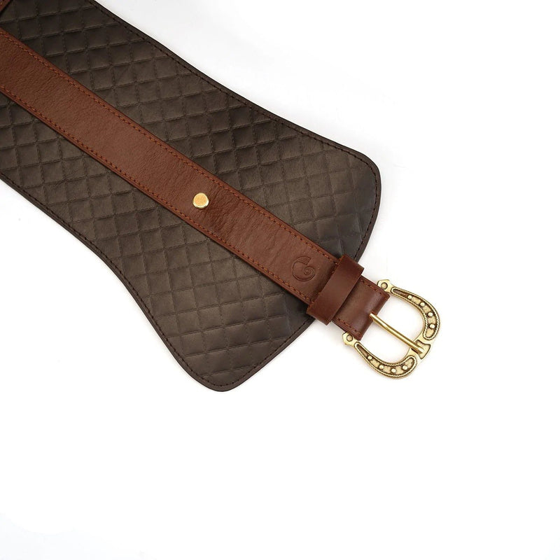 Liebe Seele - The Equestrian Leather Saddle - Leren Zadel-Laced-up.nl