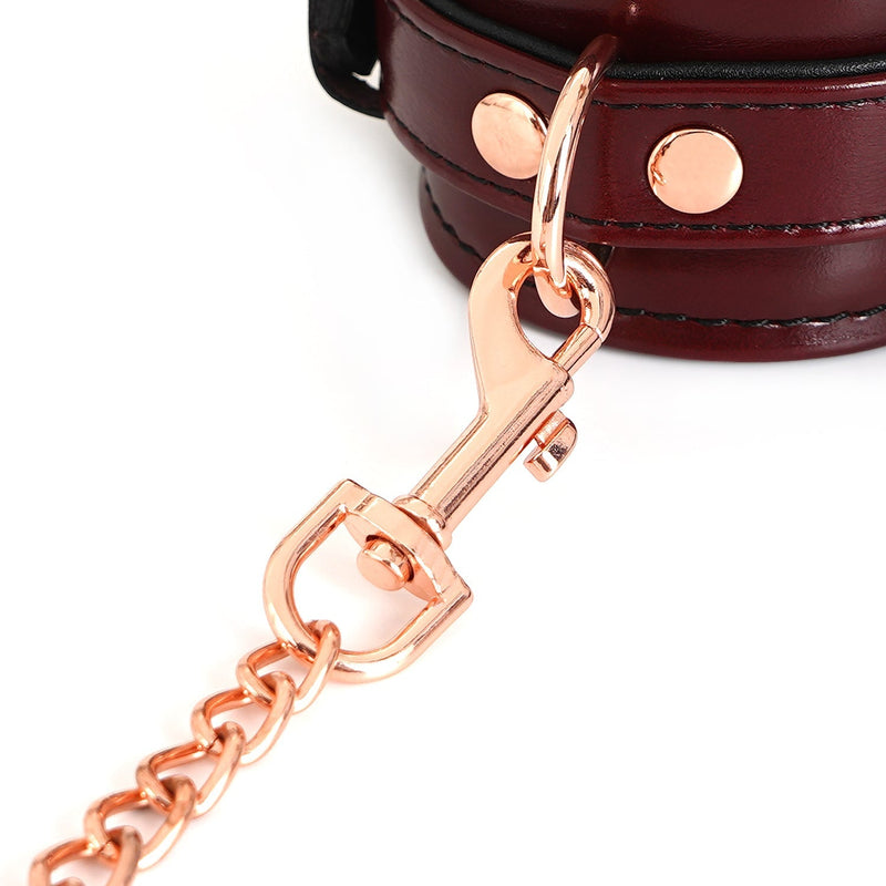 Liebe Seele - Wine Red - Leather Wrist Cuffs - Rose Gold Chain & Hardware - Exclusive and Luxurious Design - Laced-up.nl