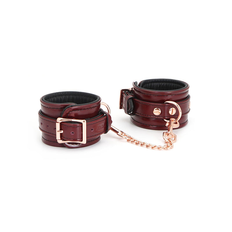 Liebe Seele - Wine Red - Leather Wrist Cuffs - Rose Gold Chain & Hardware - Exclusive and Luxurious Design - Laced-up.nl