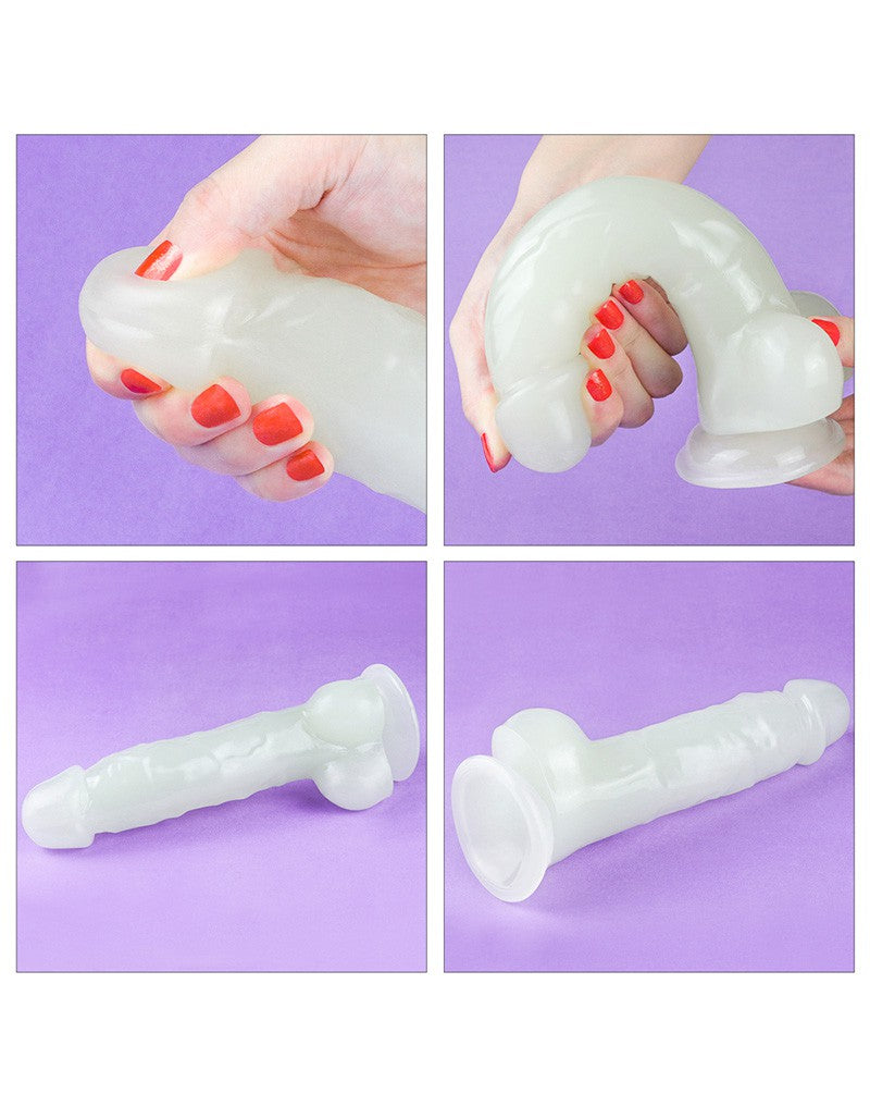 LoveToy - Lumino Play - Dildo - 21.5 cm - Glow In The Dark-Laced-up.nl