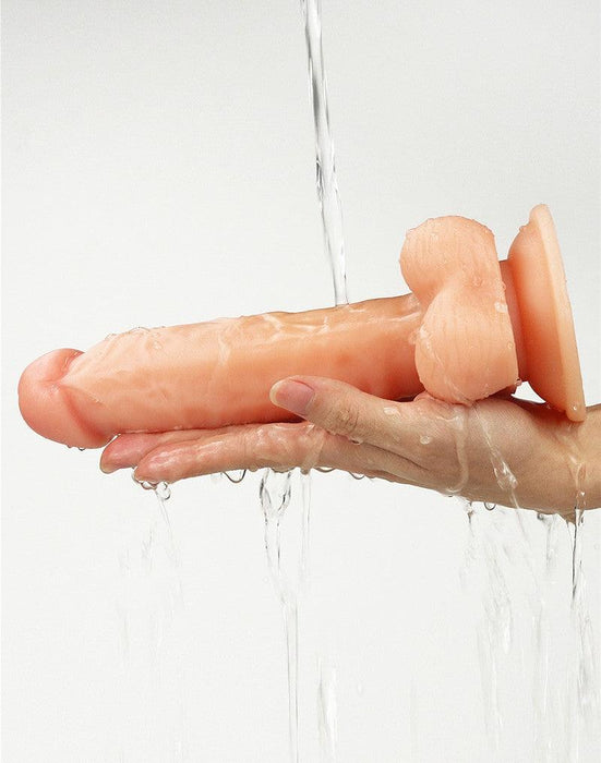 LoveToy - Easy Strap-on Set Met Dildo - 19 cm Met Balzak - Lichte Huidskleur-Laced-up.nl