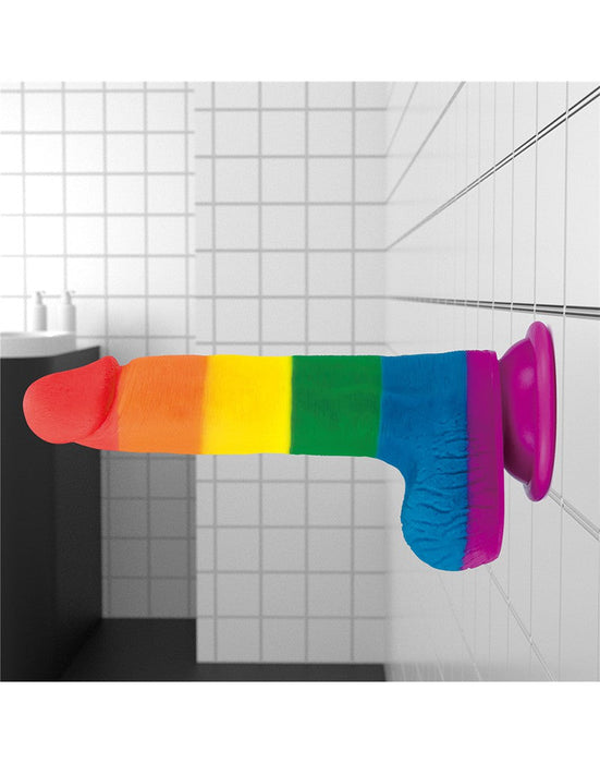 LoveToy - Rainbow Pride Dildo met Scrotum 19.5 cm-Laced-up.nl