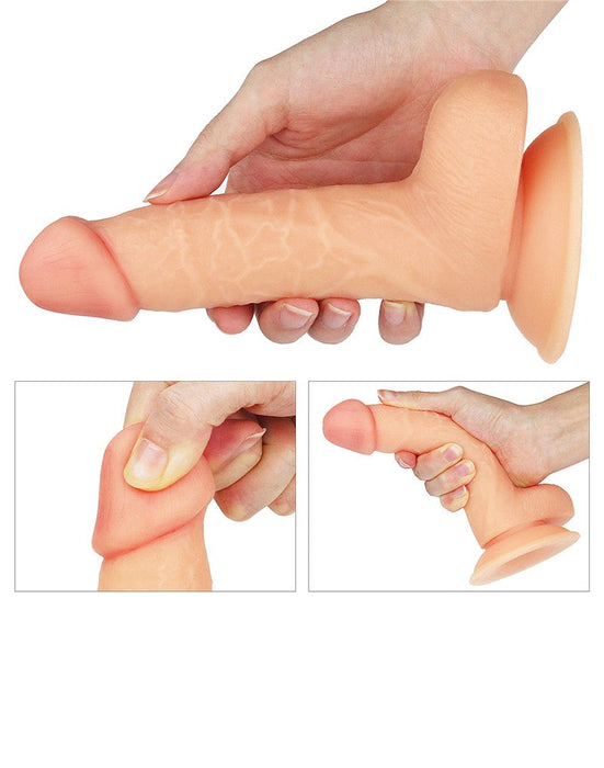 LoveToy - The Ultra Soft Dude - Realistische Dildo - 18 x 4 cm-Laced-up.nl