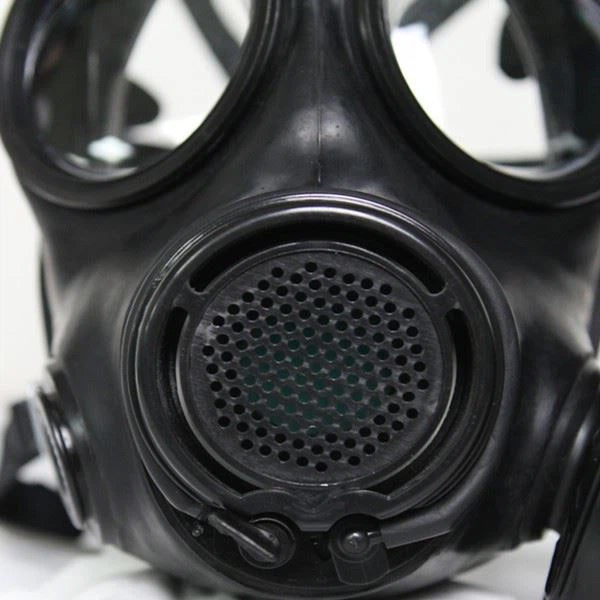 Moi Gear - S10.2 Gasmasker-Laced-up.nl