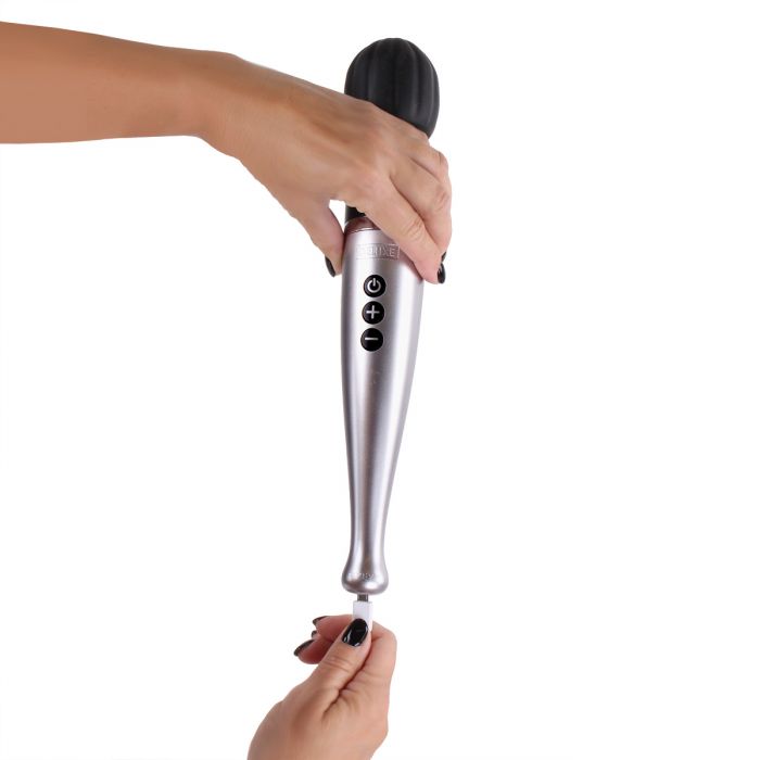 Pixey - DeLuxe Silver Edition - Oplaadbare Wand Vibrator - De krachtigste Pixey die er is!)-laced-up.nl