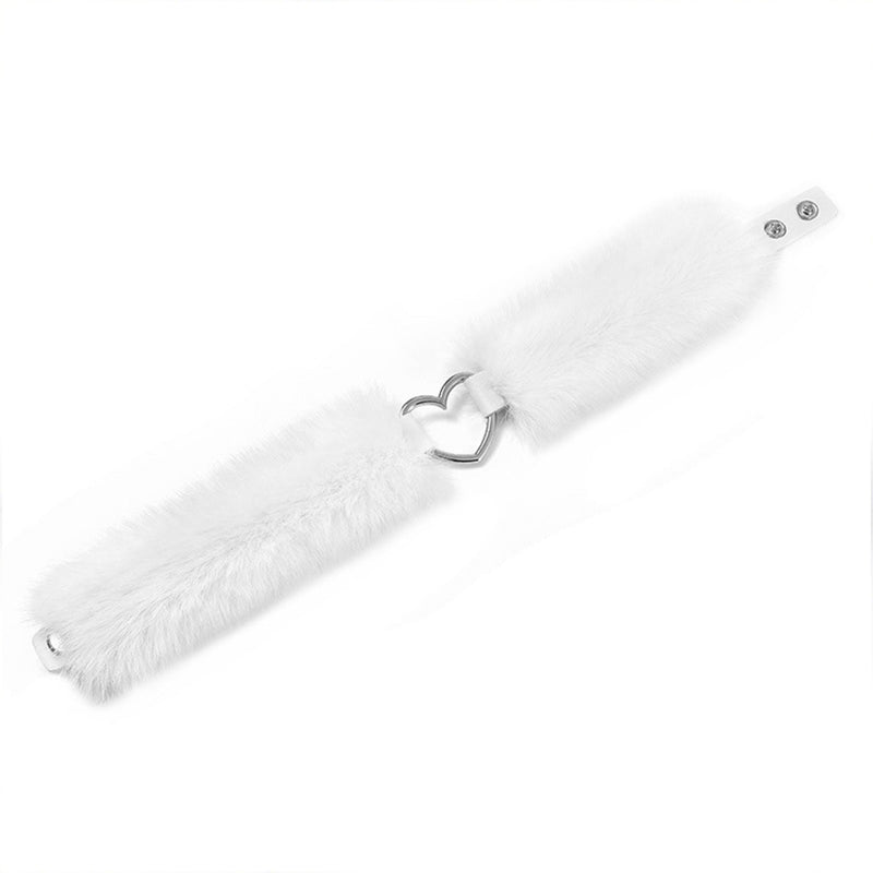 Smart Moves - Love Collar - Faux Fur - Heart-Shaped Ring - White-Laced-up.nl