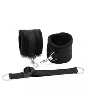 Rimba - Soft Bondageset voetboeien Set Met spreidband-Laced-up.nl