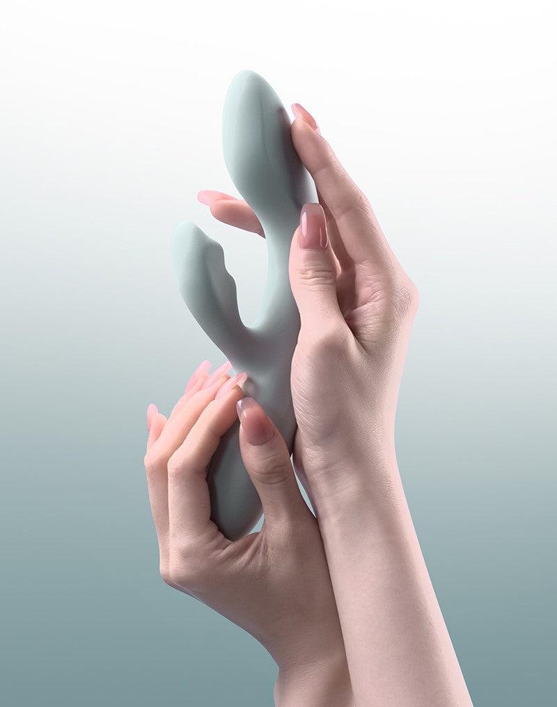 Svakom - Chika - Verwarmende Rabbit Vibrator - Met App Control - Lichtgrijs-Laced-up.nl