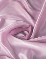 Svakom - Erica - Draagbare Vibrator Met App Control - Twee Motoren - Lichtroze-Laced-up.nl